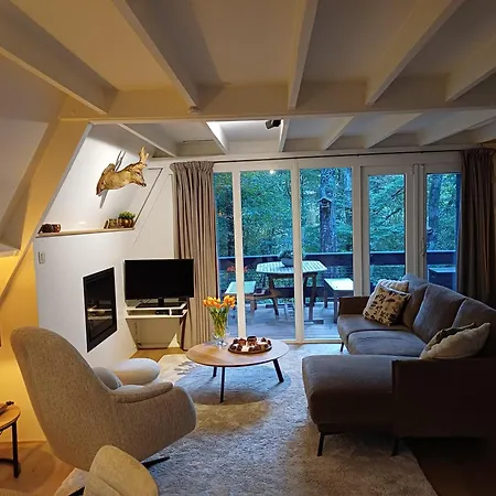 Maison Tronchiennes 펜션 더뷔